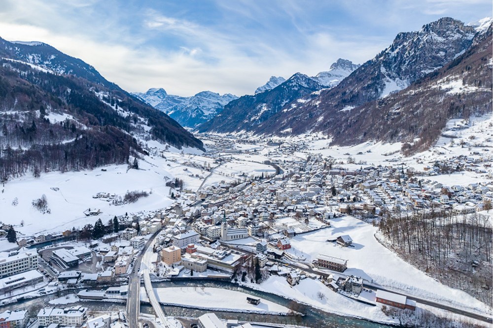 Einfamilienhaus - Kauf - Schwanden GL, Glarus - 500kb_20260113_12421414_031.jpg - 118641001-910