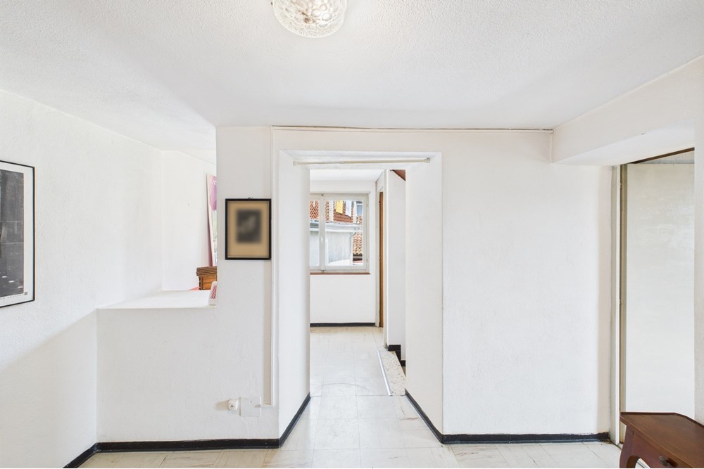 Einfamilienhaus - Kauf - Novaggio, Tessin - 10. Corridoio_primo piano.jpg - 119001097-14