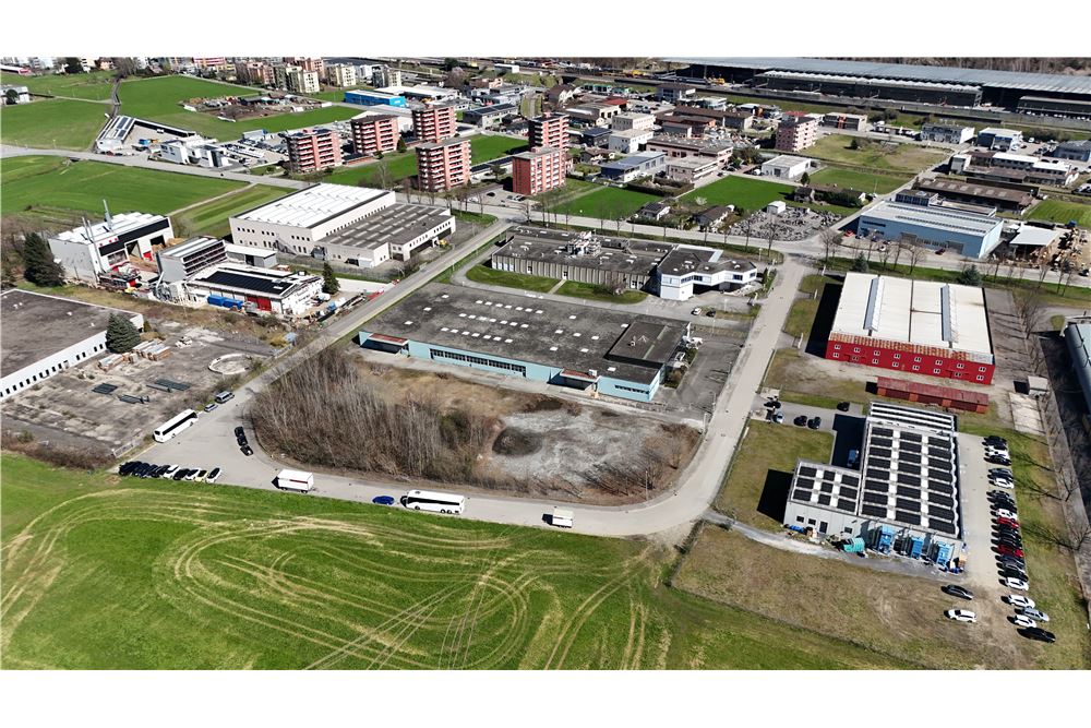 บ้านที่กั้นเป็นสองส่วน - อุตสาหกรรม - Biasca, Tessin - CH - 6 - 119001001-2933