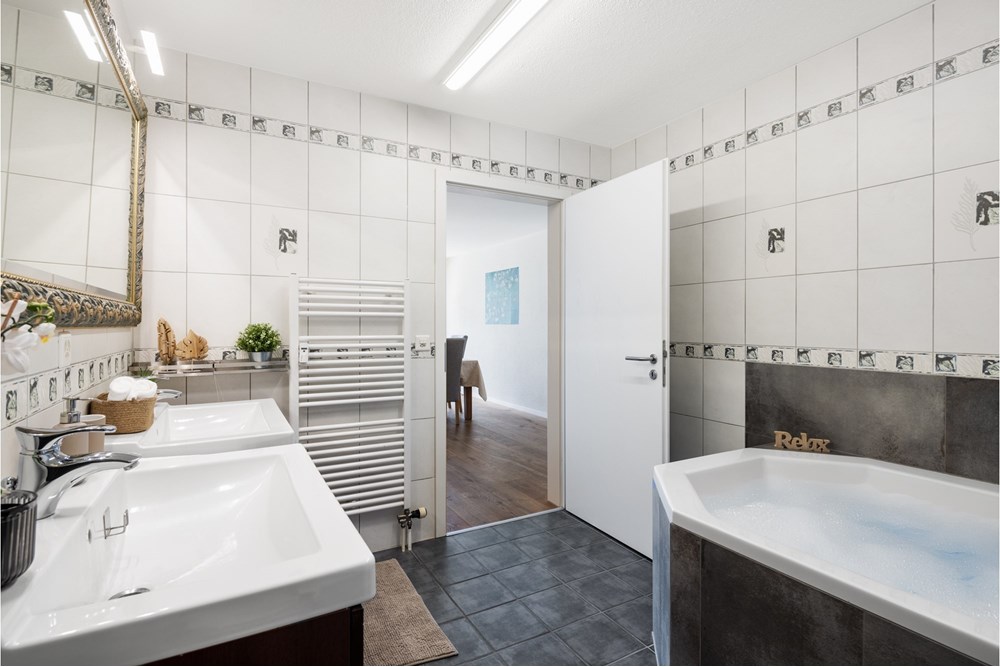 Wohnung - Kauf - Walchwil, Zug - Web_Sagenstrasse 41, 6318 Walchwil_23_klein.jpg - 119961001-159