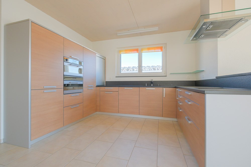 Attikawohnung - Kauf - Windisch, Aargau - Attika zu verkaufen Windisch Spitzmatt remax brugg (6).jpg - 115360003-547