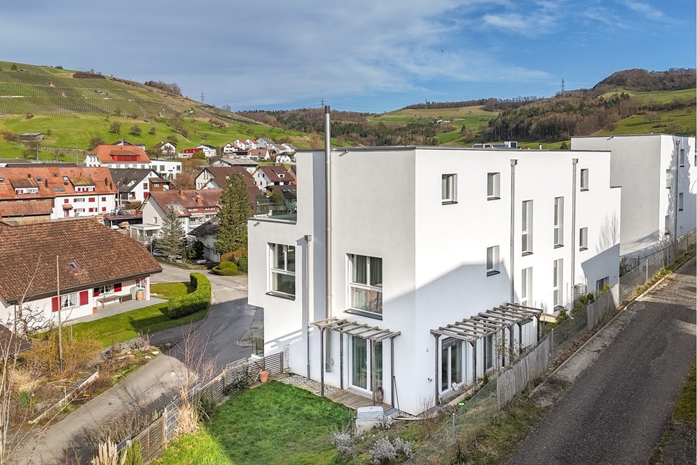 Doppelhaushälfte - Kauf - Wil AG, Aargau - Wil_Aussenansicht zugeschnitten.jpg - 115360003-549