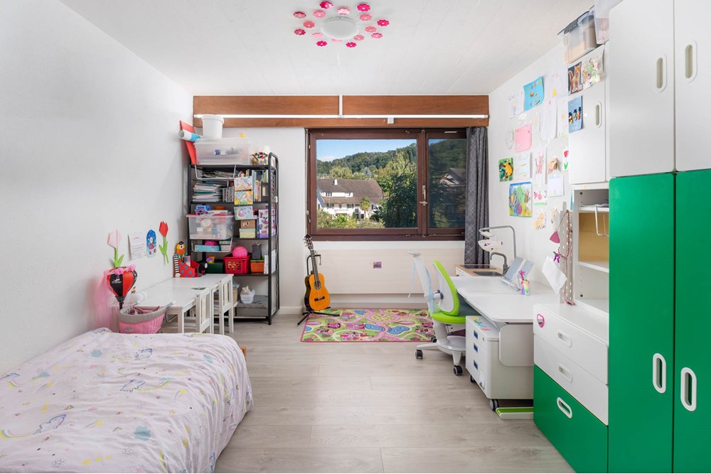 lakó - szabadonálló ház - Oetwil an der Limmat, Zürich - CH - 001 - Herbstrasse 6, 8955 Oetwil an der Limmat (Daniel Blake Fotografie).jpg - 118471013-201