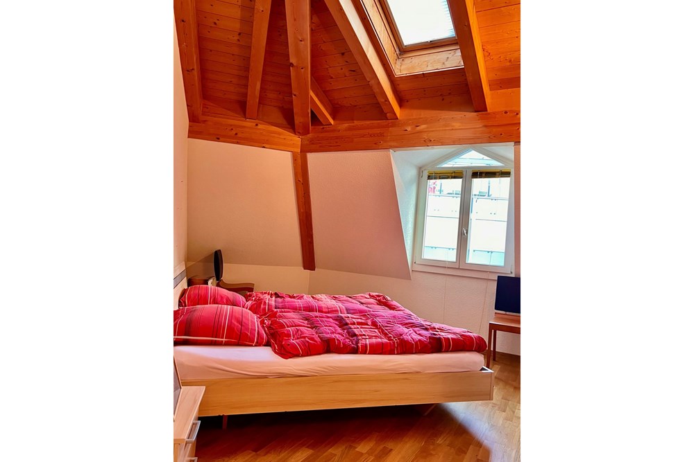 Wohnung - Kauf - Interlaken, Bern - Schlafen1.jpg - 117671005-578