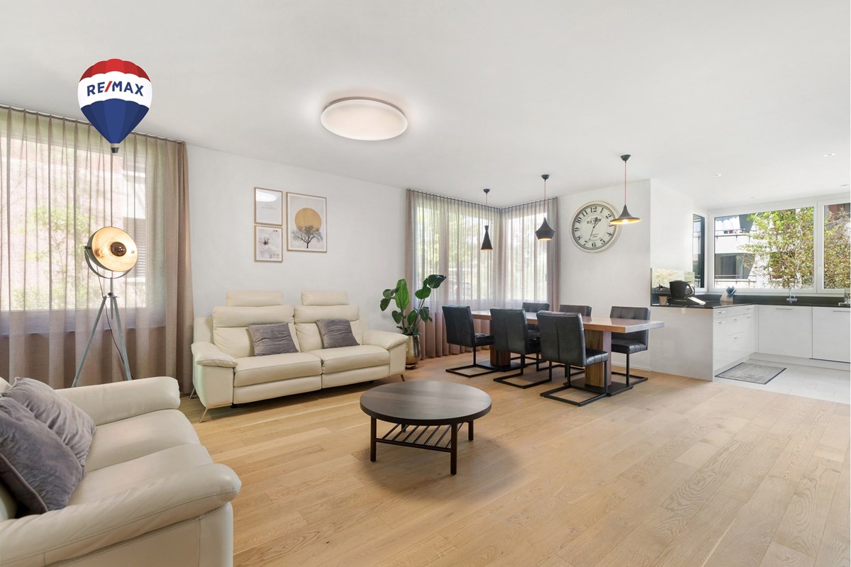 Wohnung - Kauf - Dättnau, Zürich - Titelbild Ballon.jpg - 110161080-45