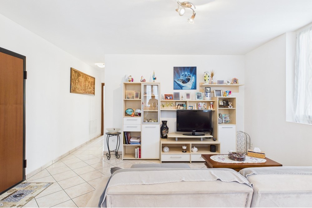 Wohnung - Kauf - Genestrerio, Tessin - CAM02262G0-PR0615-STILL005.jpg - 119001099-60