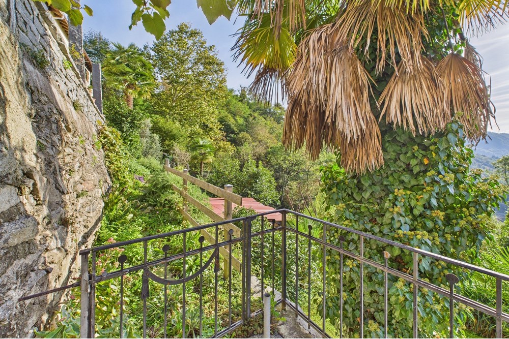 Residenziale - Villa Bifamiliare - Monteggio, Tessin - CH - CAM02262G0-PR0588-STILL007.jpg - 119001001-2948