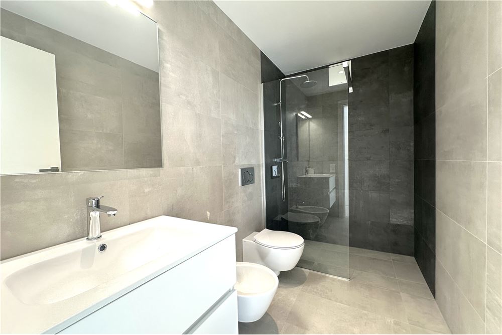 Residential - Condo/Apartment - Solduno, Tessin - CH - 30 - 116080024-375