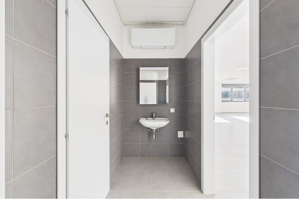 Geschäftshaus - Kauf - Giubiasco, Tessin - CAM02262G0-PR0625-STILL010.jpg - 119001099-51