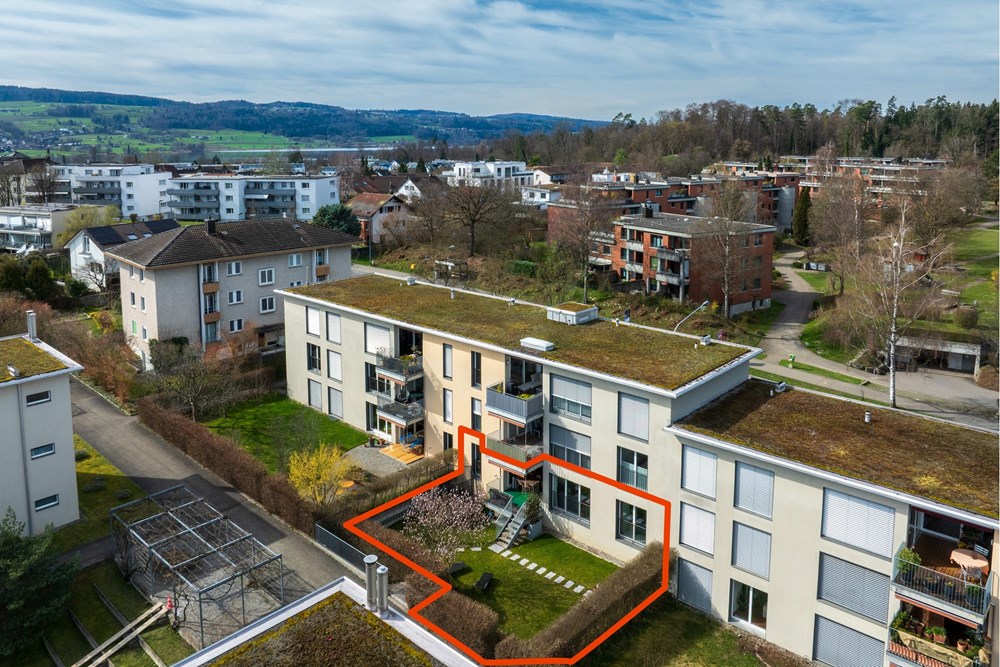 Gartenwohnung - Kauf - Uster, Zürich - Drohne2 Rahmen.jpg - 118761009-77