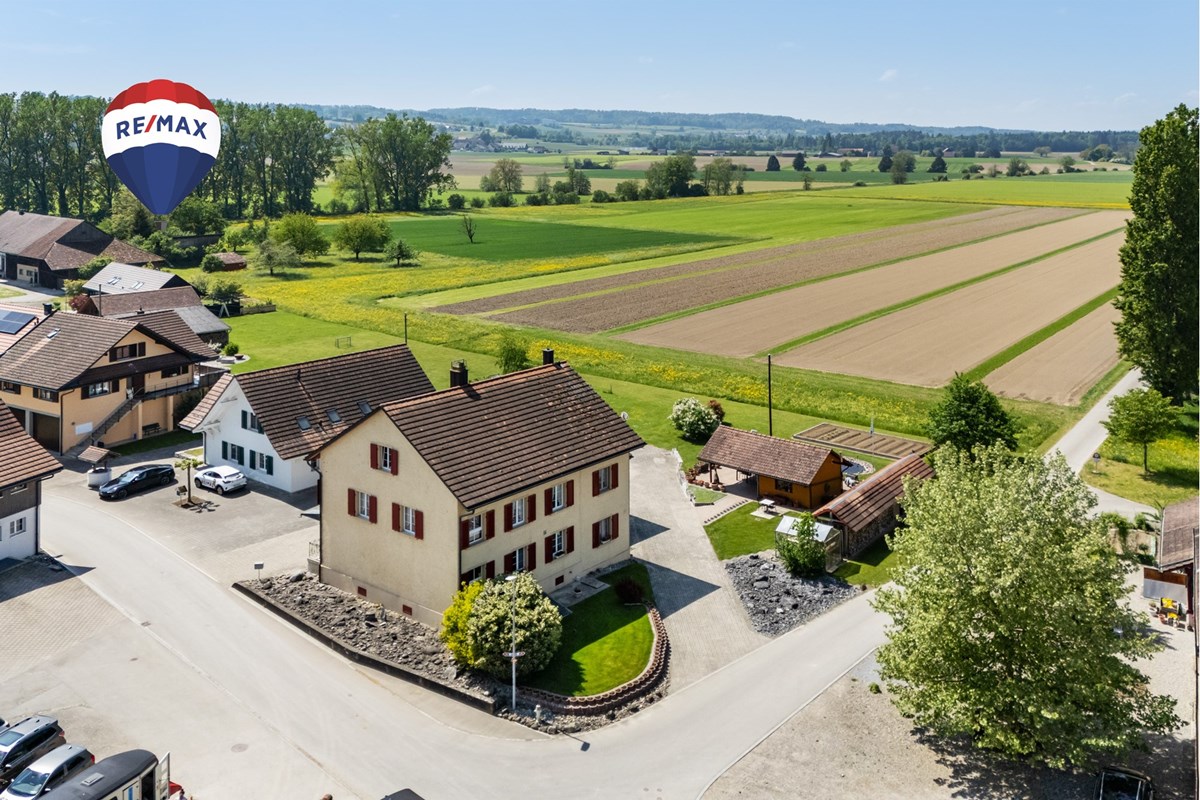Einfamilienhaus - Kauf - Altikon, Zürich - Titebild Ballon.jpg - 110161080-43