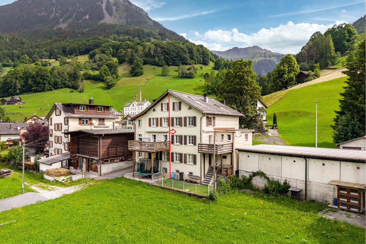 Einfamilienhaus - Kauf - Engi, Glarus - Header_und_Zwischenfotos_20260616_10151414_002_markiert.jpg - 118641001-934