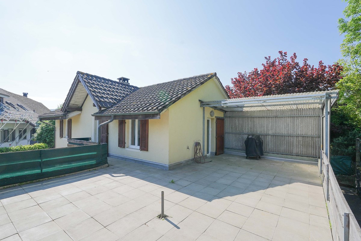 Einfamilienhaus - Kauf - Frick, Aargau - frick-kirchmattweg8-efh-zukaufen-remaxfrick (9 von 16).jpg - 110091005-1549