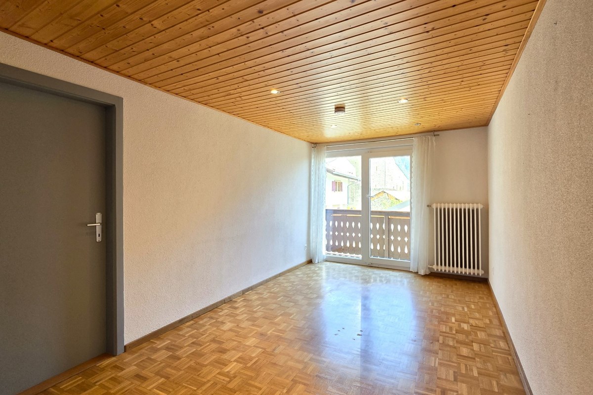 Wohnung - Kauf - Leuk, Wallis - 3.5 Zi-Wohnung in Leuk-Stadt_Wohnzimmer.jpg - Wohnzimmer - 119101007-741