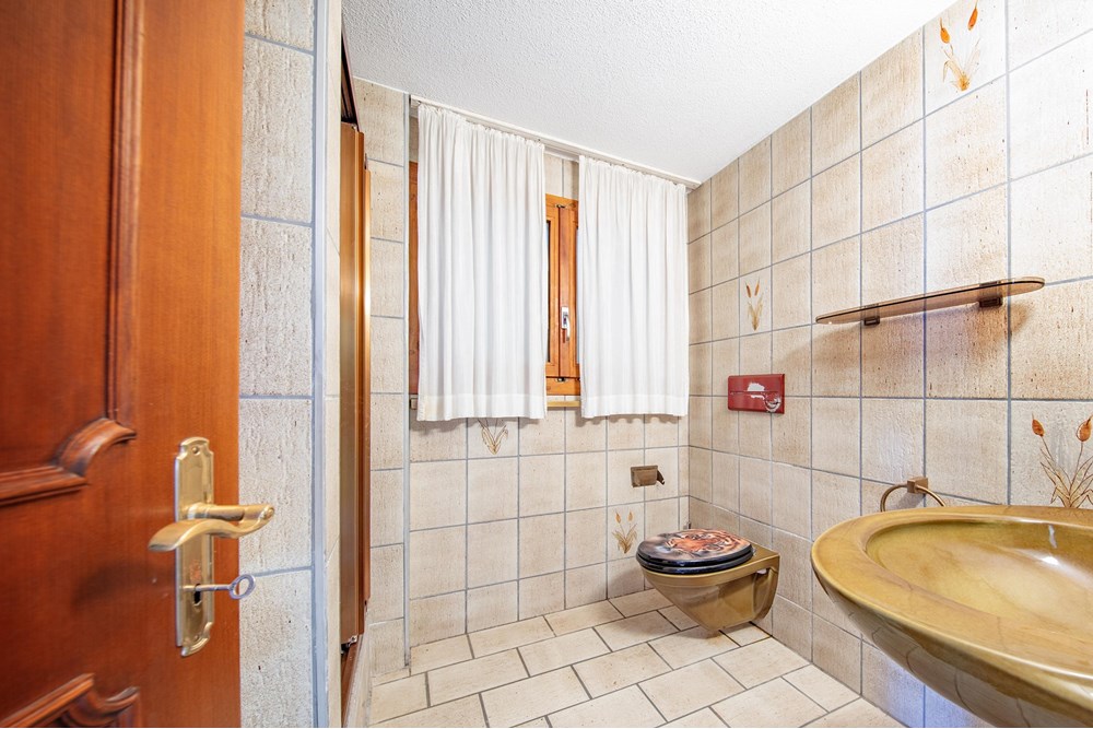 Villa - Kauf - Vitznau, Luzern - 253A6502-2.jpg - Badezimmer - 119871001-102