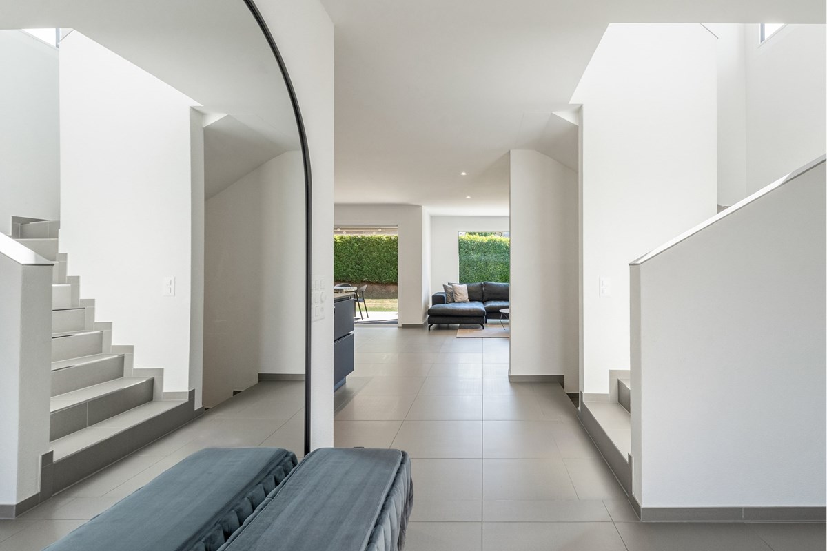Einfamilienhaus - Kauf - Hirschthal, Aargau - Entree_Foto_Unterdorfstr_Hirschthal_003-Edit.jpg - 119841016-12