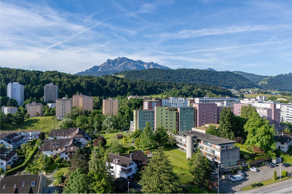 Attikawohnung - Kauf - Reussbühl, Luzern - Ruopigen_001_web.jpg - 118181011-306