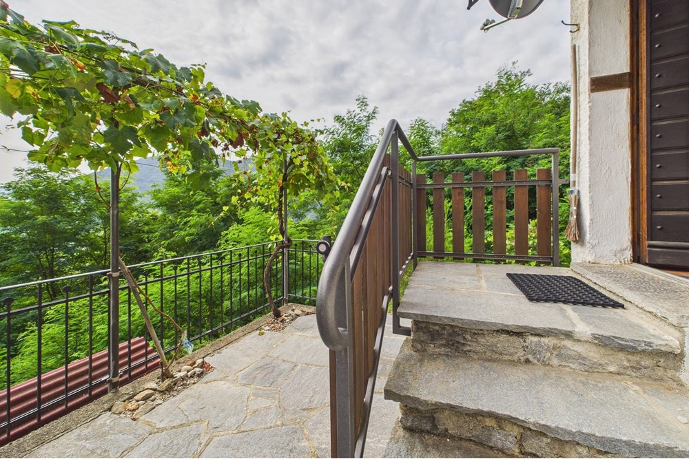 Residential - Cornerhouse - Monteggio, Tessin - CH - CAM02262G0-PR0560-STILL025.jpg - 119001001-2947