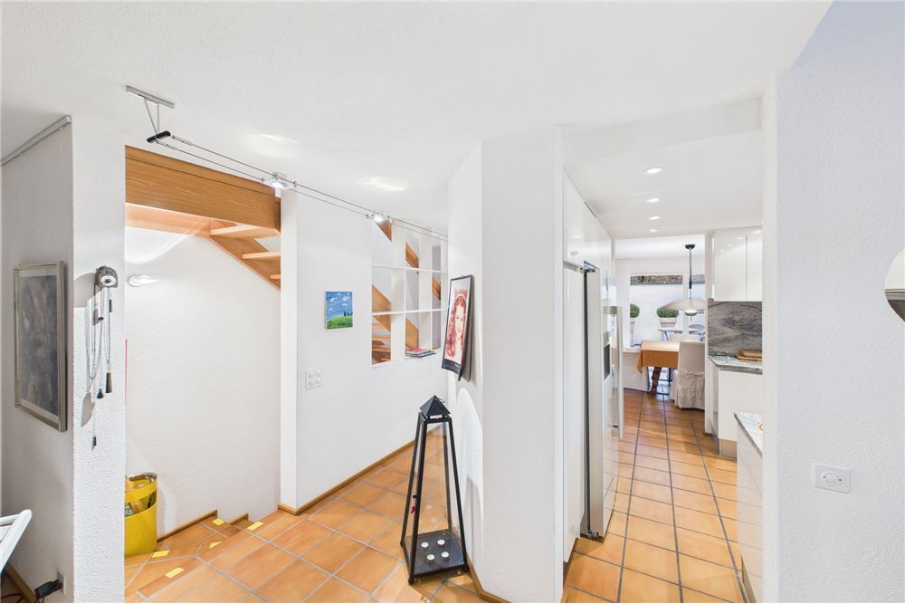 Prédio Habitacional - Moradia em Banda - Carona, Tessin - CH - 24 - 119001001-2949