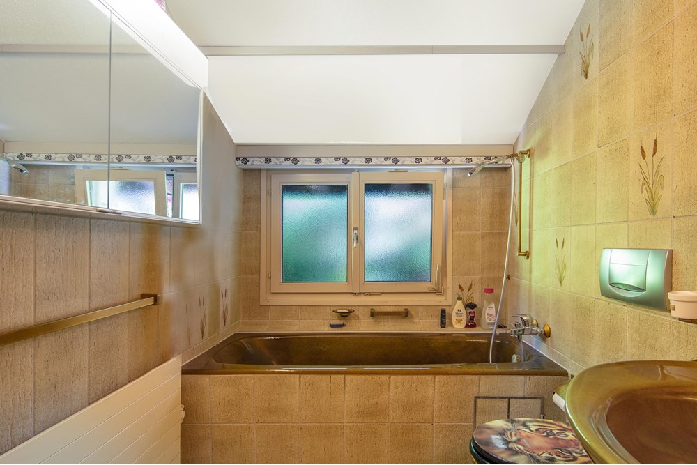 Villa - Kauf - Vitznau, Luzern - 253A6628a.jpg - Badezimmer - 119871001-102
