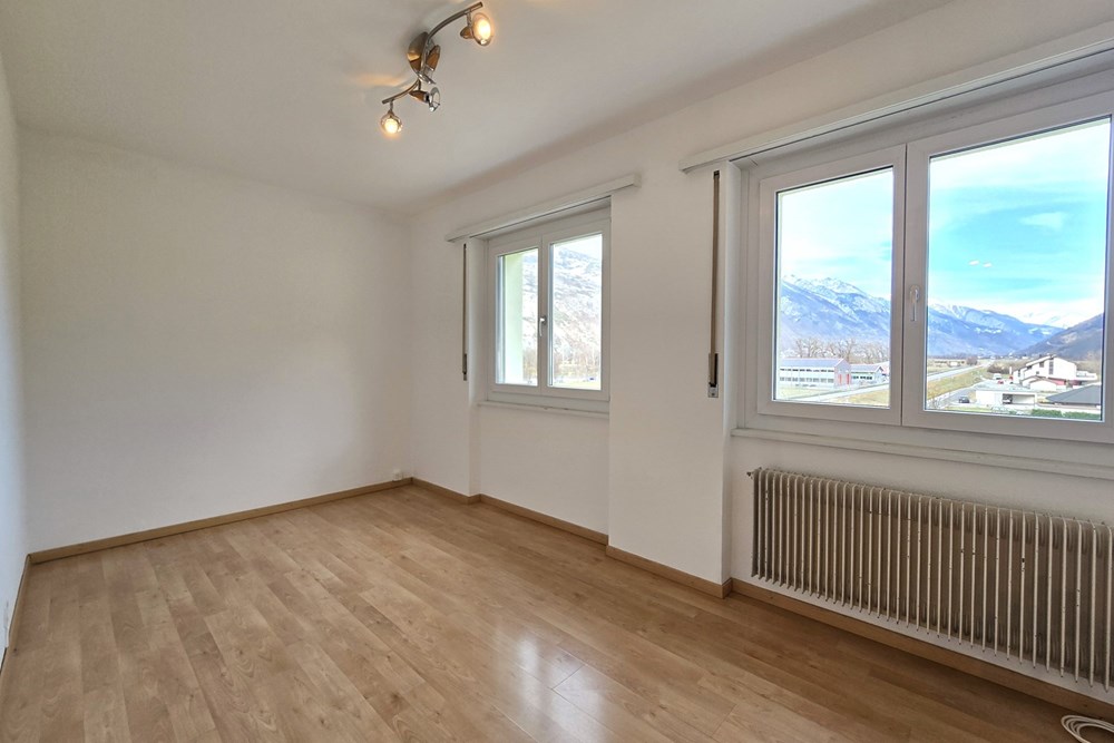 Wohnung - Kauf - Agarn, Wallis - 4.5 Zi-Wohnung in Agarn_Zimmer 1.jpg - 119101007-728
