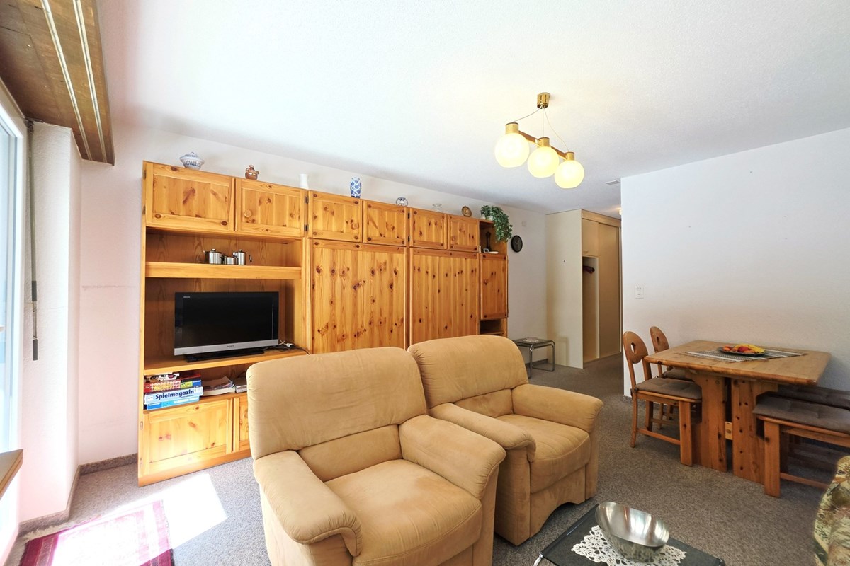 Wohnung - Kauf - Leukerbad, Wallis - 3.5 Zi-Wohnung in Leukerbad-Wohn- & Esszimmer c.jpg - Wohn-/Esszimmer - 119101007-745