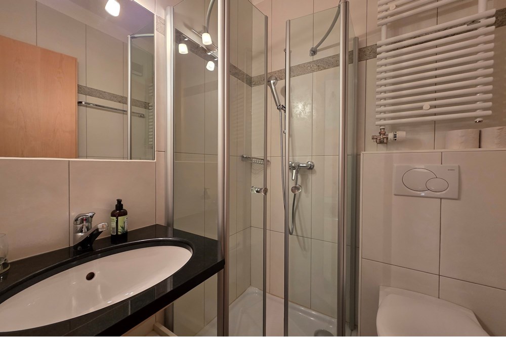 Ferienwohnung - Kauf - Saas-Fee, Wallis - 20260104_140341.jpg - 116400006-175