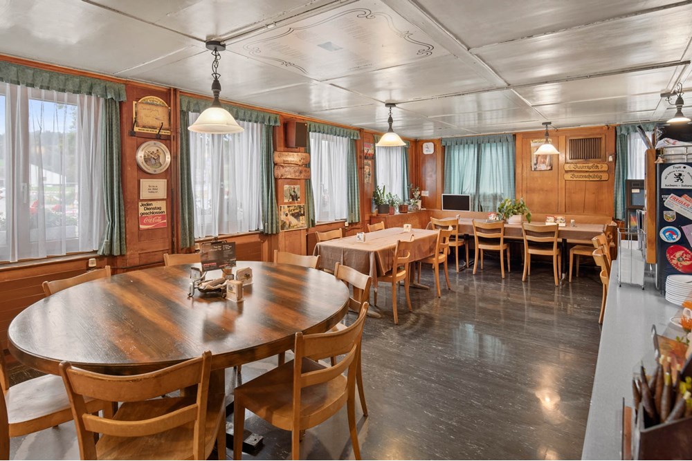 Haus mit Gewerbeanteil - Kauf - Saland, Zürich - 017 - Blitterswilerstrasse 1, 8493 Bauma  (Daniel Blake Fotografie).jpg - 110460007-1297