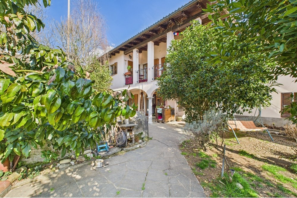 Mehrfamilienhaus - Kauf - Monteggio, Tessin - CAM02262G0-PR0448-STILL058.jpg - 119001050-286