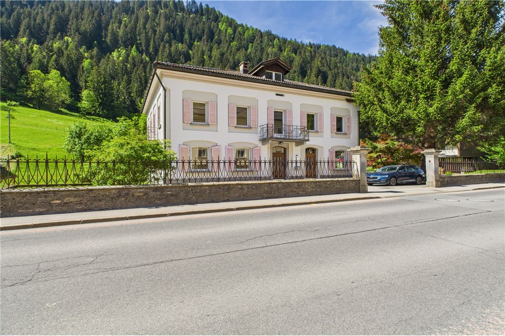 Comercial - Edificio - Quinto, Tessin - CH - 42 - 119001001-2893