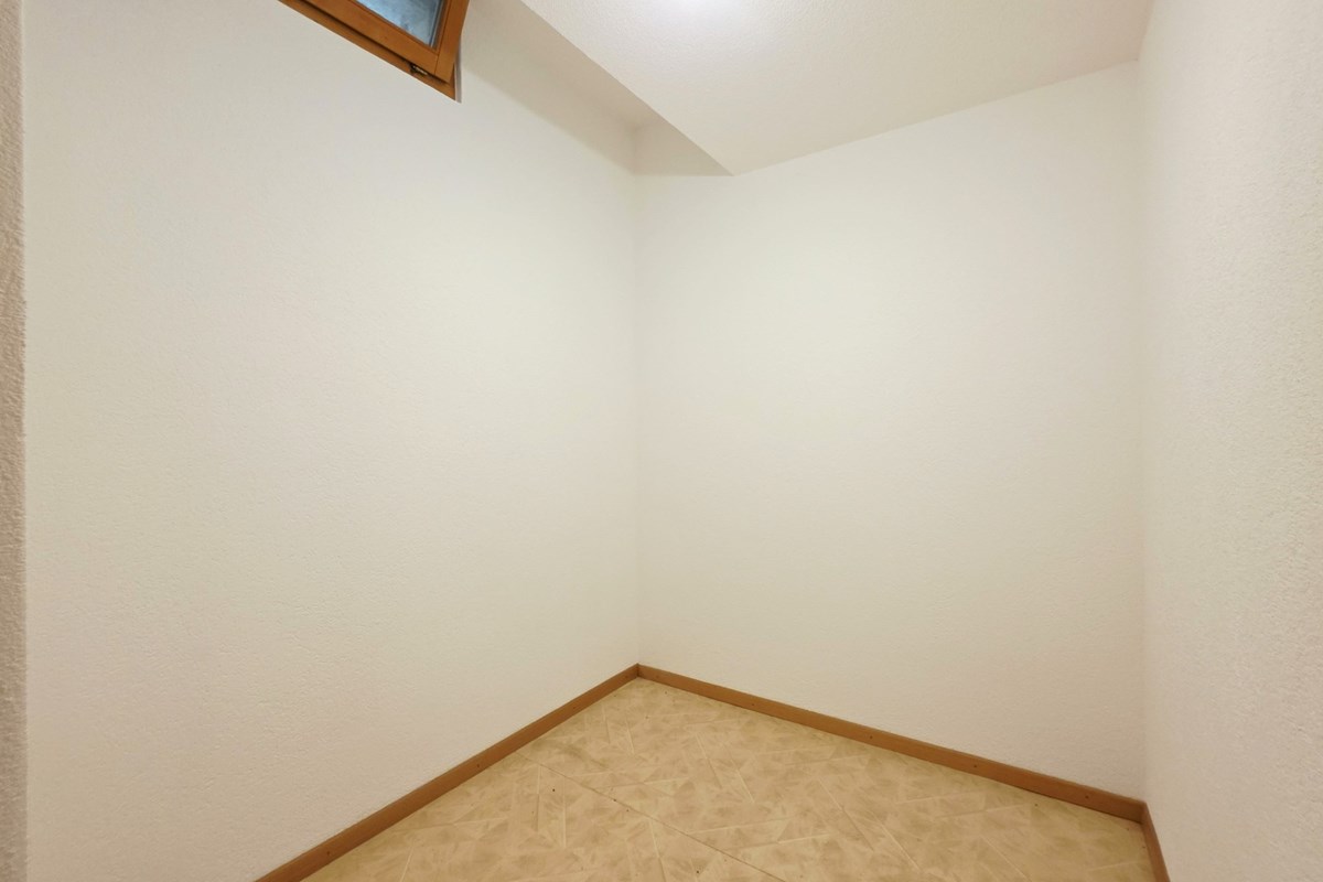 Wohnung - Kauf - Guttet-Feschel, Wallis - 2.5 Zimmerwohnung in Guttet_Zimmer 1.jpg - Andere - 119101007-744