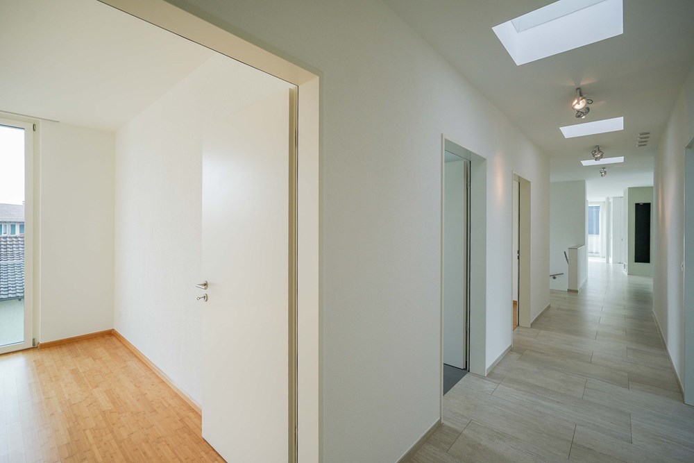 Attikawohnung - Kauf - Stein AG, Aargau - stein-gartenstrasse-wohnung-zukaufen-remaxfrick (28 von 41).jpg - 110091020-151