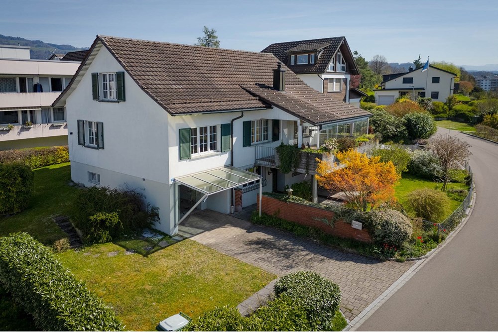 Einfamilienhaus - Kauf - Rüti ZH, Zürich - 036 - Lindenbergstrasse 13, 8630 Rüti  (Daniel Blake Fotografie).jpg - 118471013-223