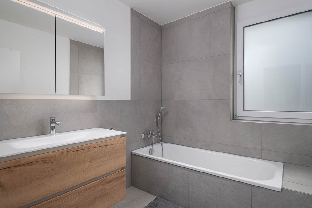 Doppelhaushälfte - Kauf - Wohlen AG, Aargau - 016 - Fischerhüsliweg 14B, 5610 Wohlen (Daniel Blake Fotografie).jpg - Badezimmer - 111241001-33