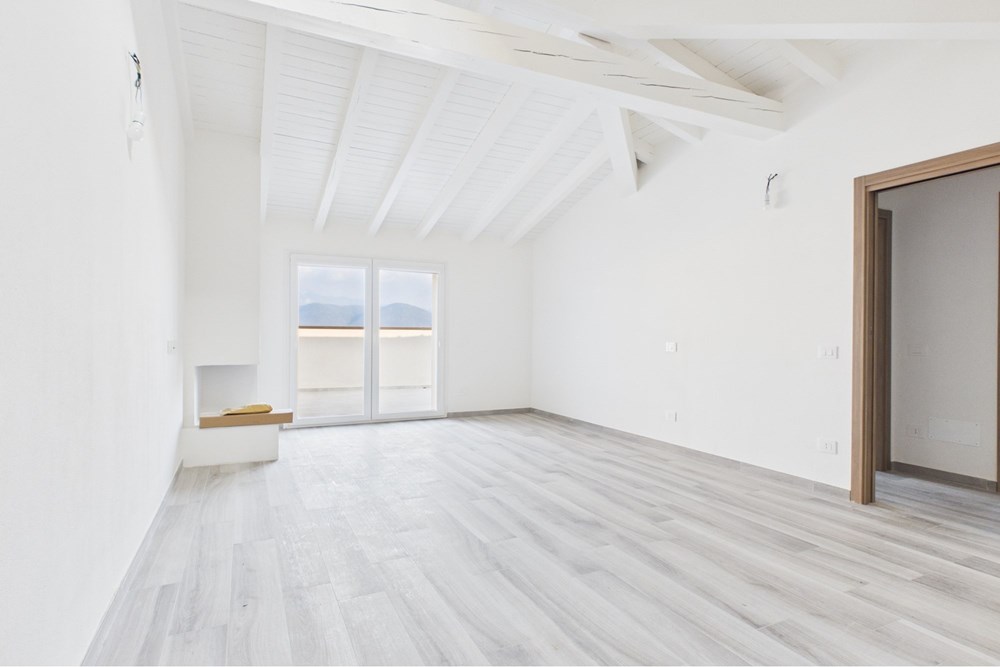 Ferienwohnung - Kauf - Ponte Tresa, Tessin - CAM02676G0-PR0071-STILL001.jpg - 119001099-93