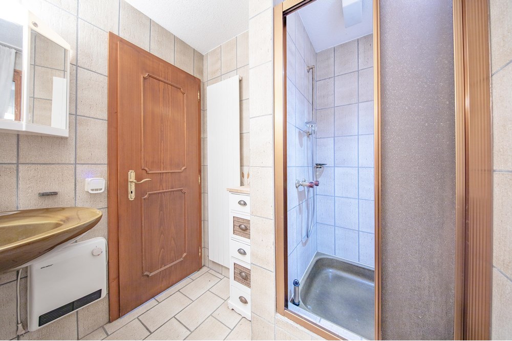 Villa - Kauf - Vitznau, Luzern - 253A6504-2.jpg - Badezimmer - 119871001-102