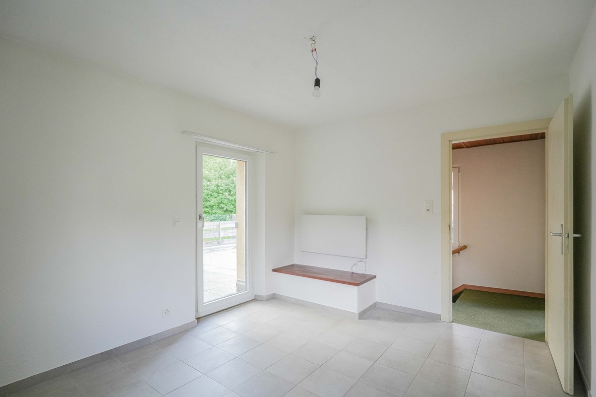 Einfamilienhaus - Kauf - Frick, Aargau - frick-kirchmattweg8-innen-efh-zukaufen-remaxfrick (11 von 13).jpg - 110091005-1549