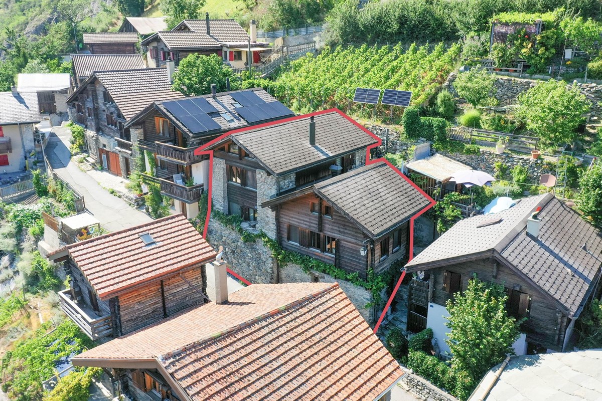 Einfamilienhaus - Kauf - Niedergampel, Wallis - DJI_0008_eingezeichnet.jpg - 110400002-593
