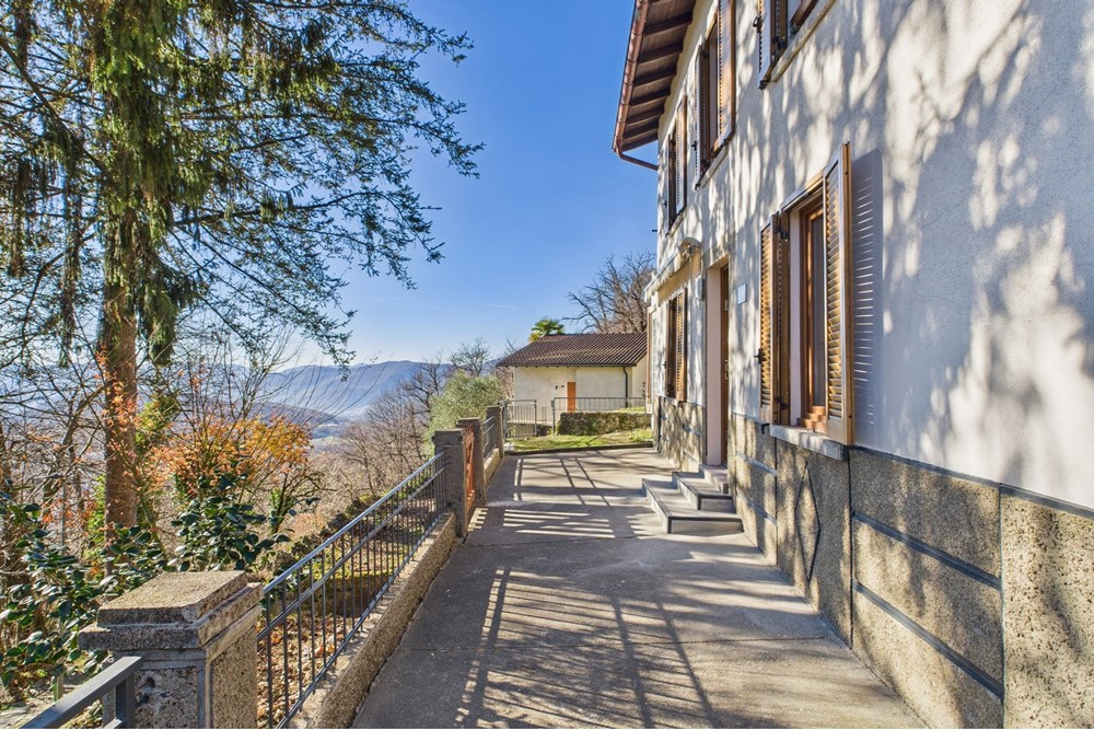 Einfamilienhaus - Kauf - Bidogno, Tessin - CAM02262G0-PR0637-STILL001.jpg - 119001097-12