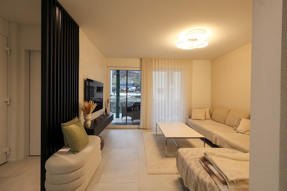 Doppelhaushälfte - Kauf - Pfeffikon, Luzern - Wohnzimmer.jpg - 111301001-1