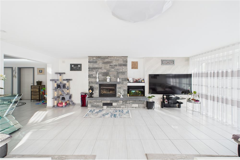 Residential - Multi-Family - Biasca, Tessin - CH - 88 - 119001091-66