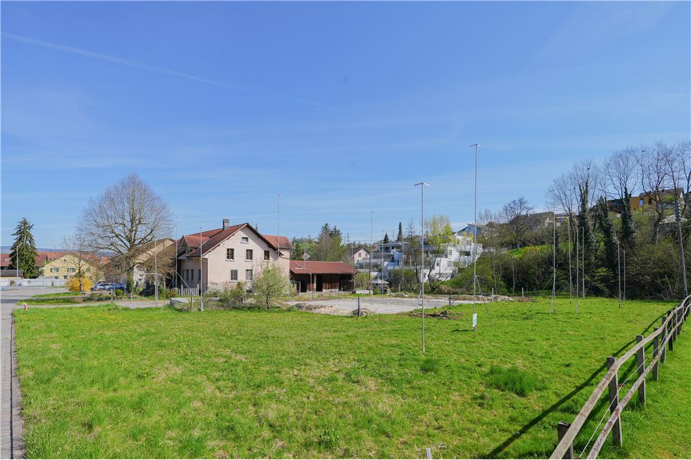 Attikawohnung - Kauf - Kaisten, Aargau - Ansicht Grundstück - 110091001-2242