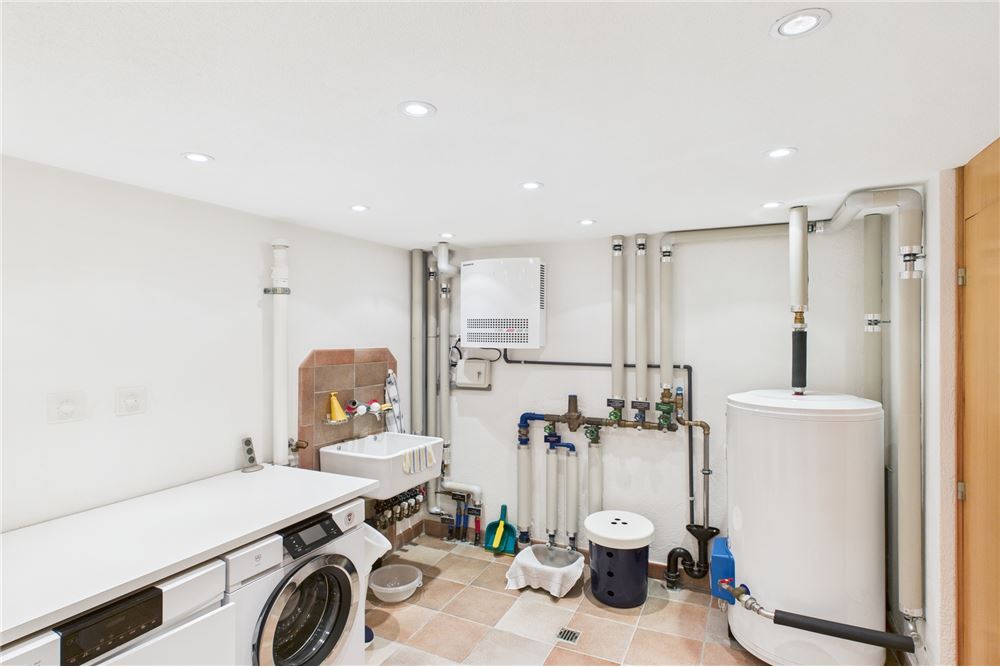 Prédio Habitacional - Moradia em Banda - Carona, Tessin - CH - 39 - 119001001-2949