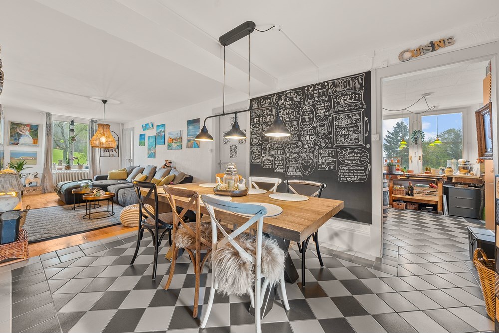 Résidentiel - Maison / Villa - Blessens, Freiburg - CH - Blessens_Web-22.jpg - 119791001-308