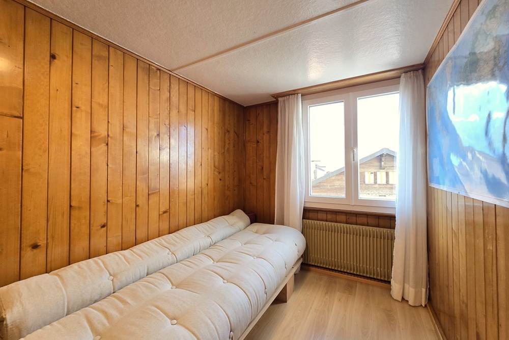 Wohnung - Kauf - Varen, Wallis - 4.5 Zi-Wohnung in Varen_Schlafzimmer 1a.jpg - 119101007-731