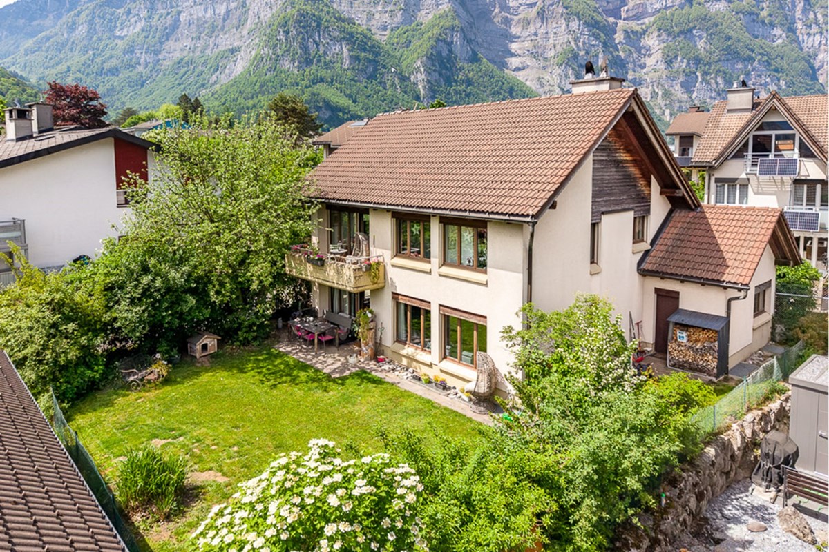 Einfamilienhaus - Kauf - Glarus, Glarus - 500kb_20260505_14031919_034.jpg - 118641001-927