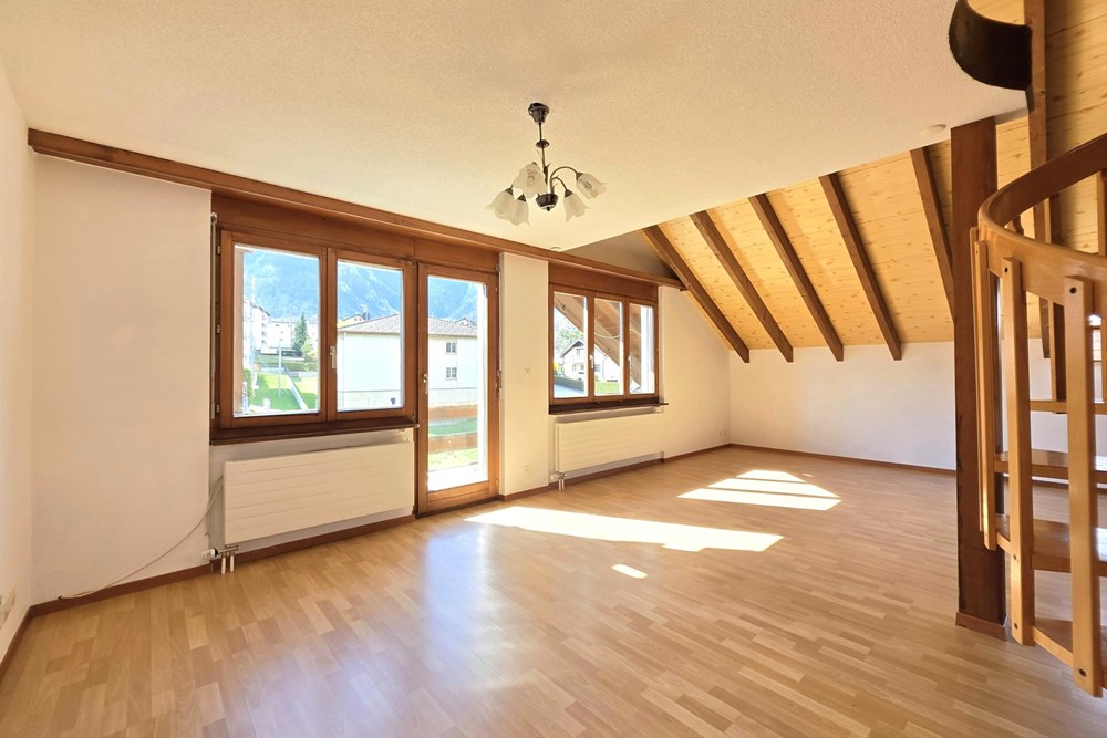 Wohnung - Kauf - Susten, Wallis - 5.5 Zi-Duplexwohnung in Susten_Wohnbereich.jpg - 119101007-732