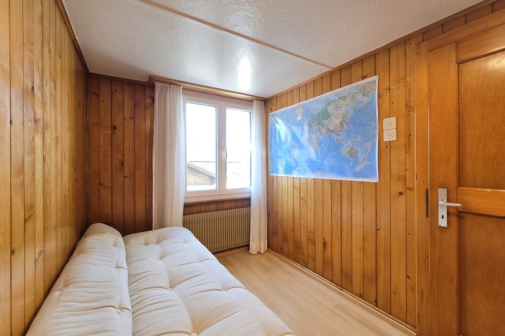 Wohnung - Kauf - Varen, Wallis - 4.5 Zi-Wohnung in Varen_Schlafzimmer 1.jpg - 119101007-731