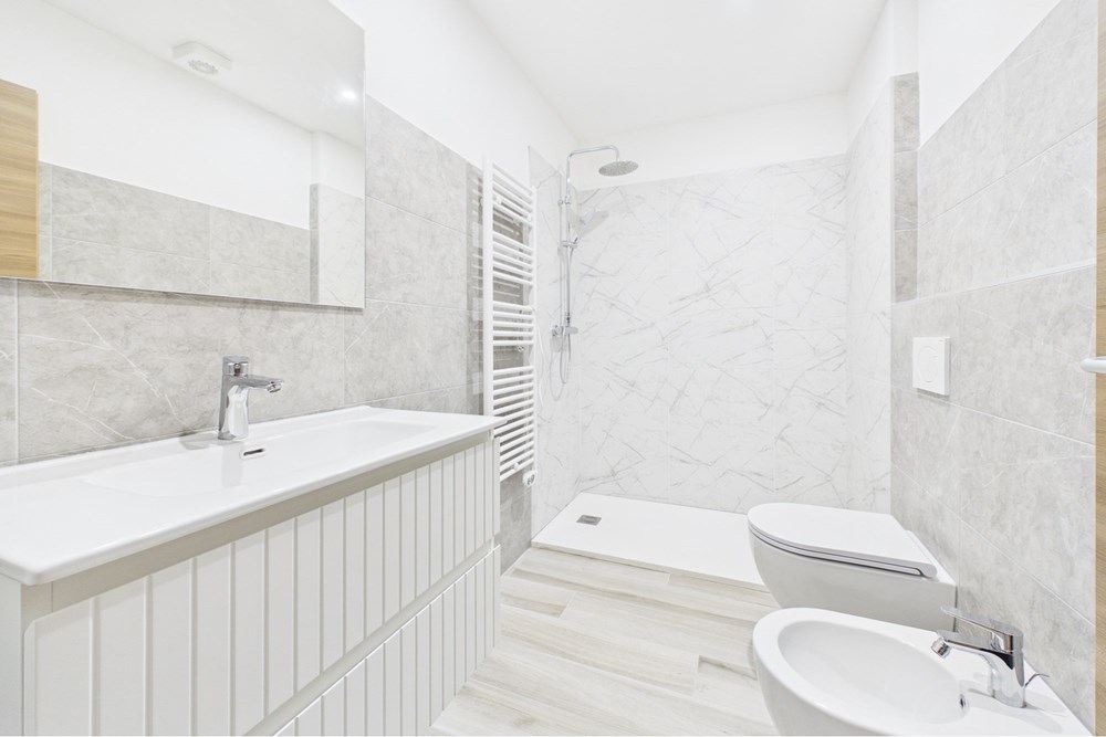 Ferienwohnung - Kauf - Ponte Tresa, Tessin - CAM02676G0-PR0069-STILL007.jpg - 119001099-93