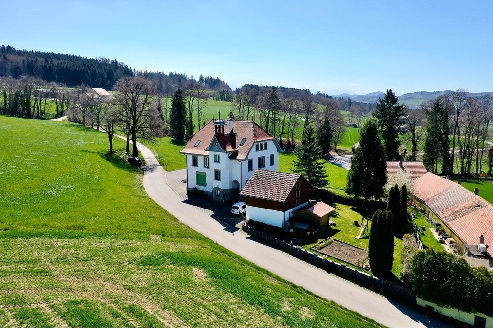 Résidentiel - Maison / Villa - Blessens, Freiburg - CH - DJI_0879.jpeg - 119791001-308